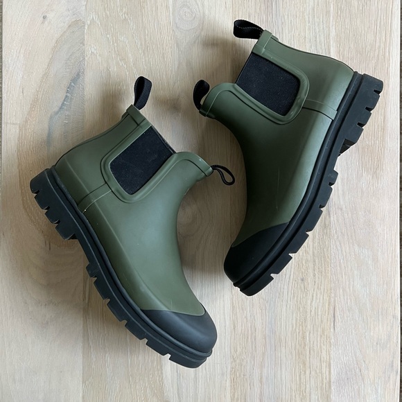 Everlane Olive Green Ankle Rain Boots - Picture 5 of 10